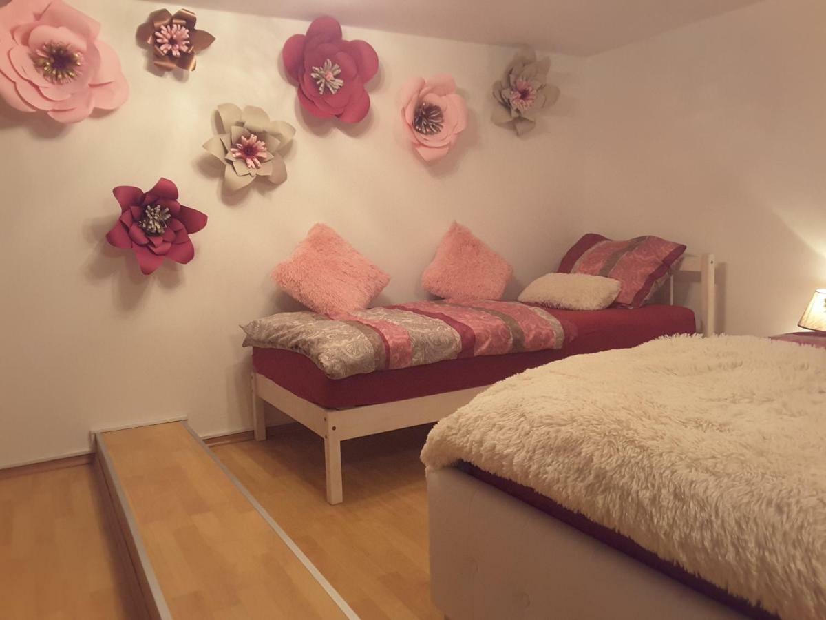 Delux Duplex Apartment Marburgo Esterno foto