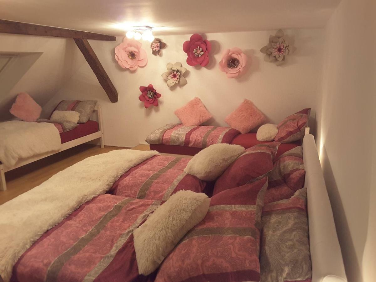 Delux Duplex Apartment Marburgo Esterno foto
